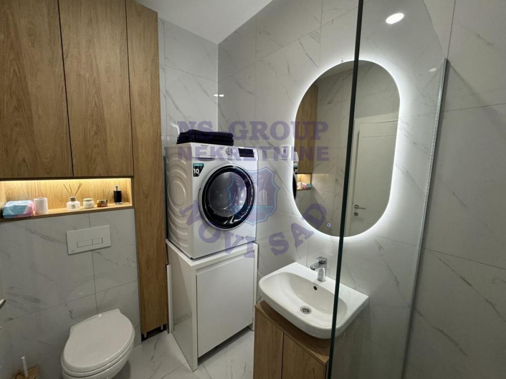 Slika 9 - Odličan trosoban stan na Novom Naselju!