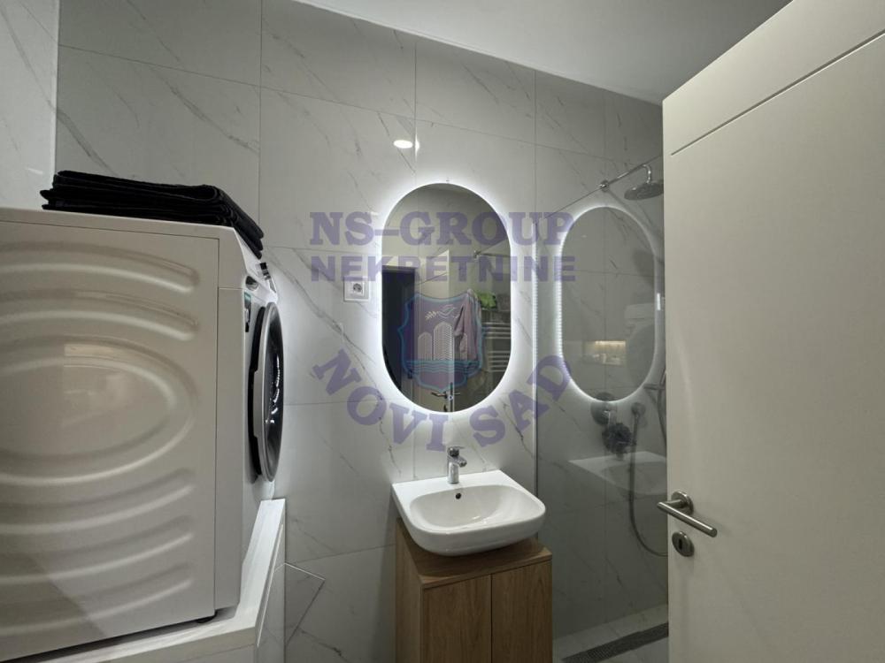 Slika 10 - Odličan trosoban stan na Novom Naselju!