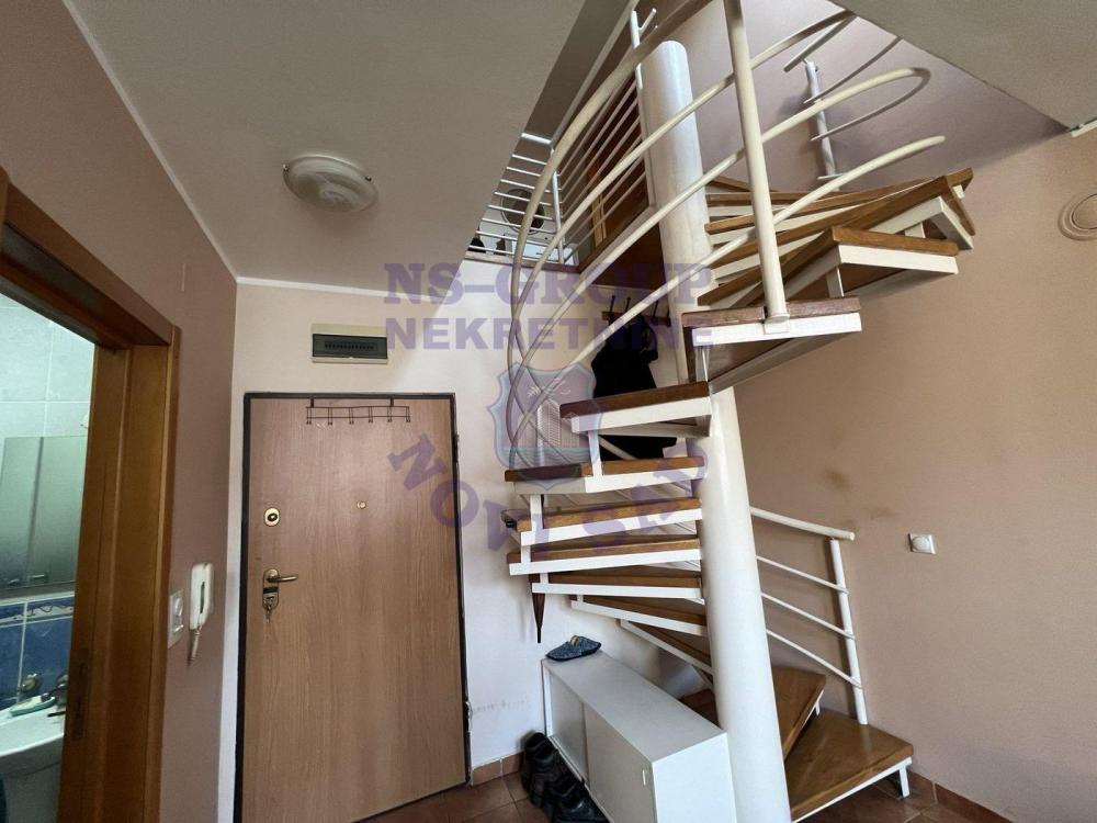 Slika 0 - Na prodaju duplex na Grbavici 