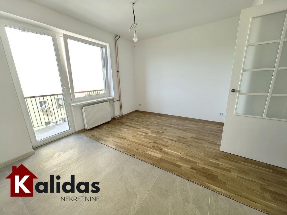 Slika 5 - Stan,NOVI SAD,GRBAVICA,kv: 60, € 149000, ID: 1008922