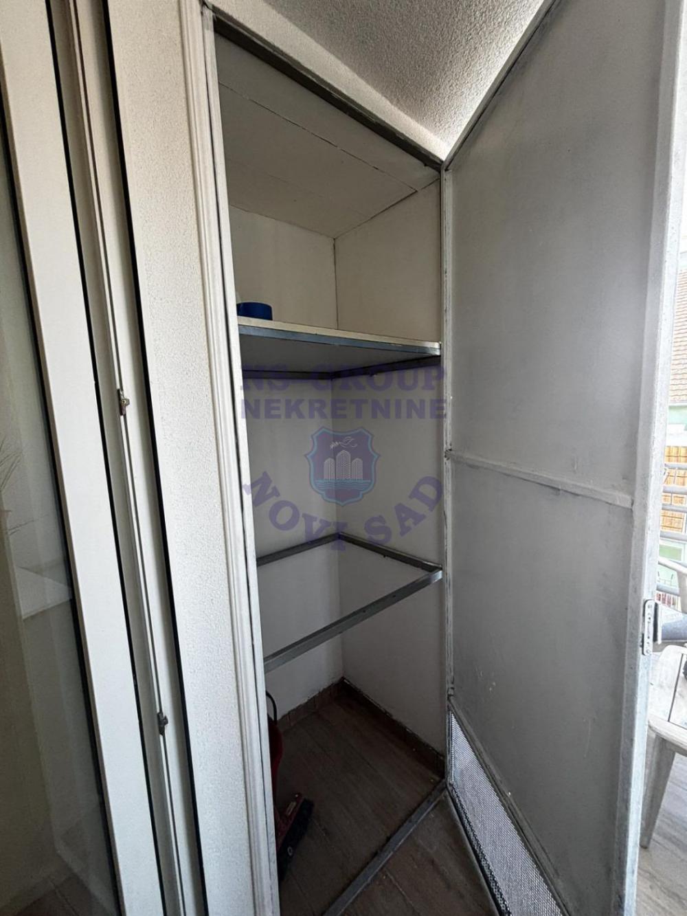Slika 8 - Prodaja stana, 26m2, Socijalno Novi Sad, sa terasom, ima lift
