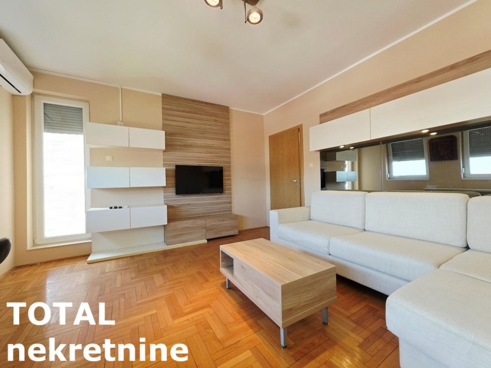Slika 2 - Stan,NOVI SAD,TELEP,kv: 43.00, € 120000, ID: 1102989