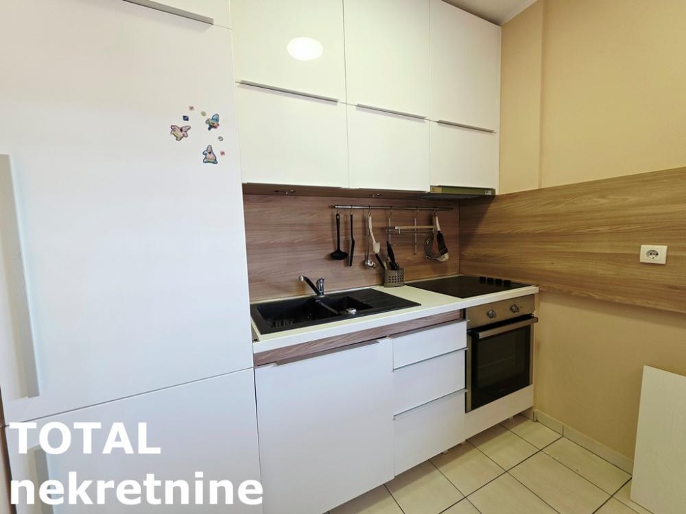 Slika 4 - Stan,NOVI SAD,TELEP,kv: 43.00, € 120000, ID: 1102989