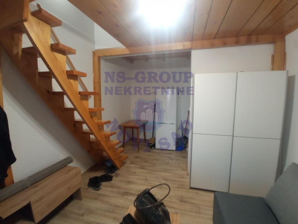 Slika 1 - Prodaja stana, 28m2, Grbavica Novi Sad, ima lift