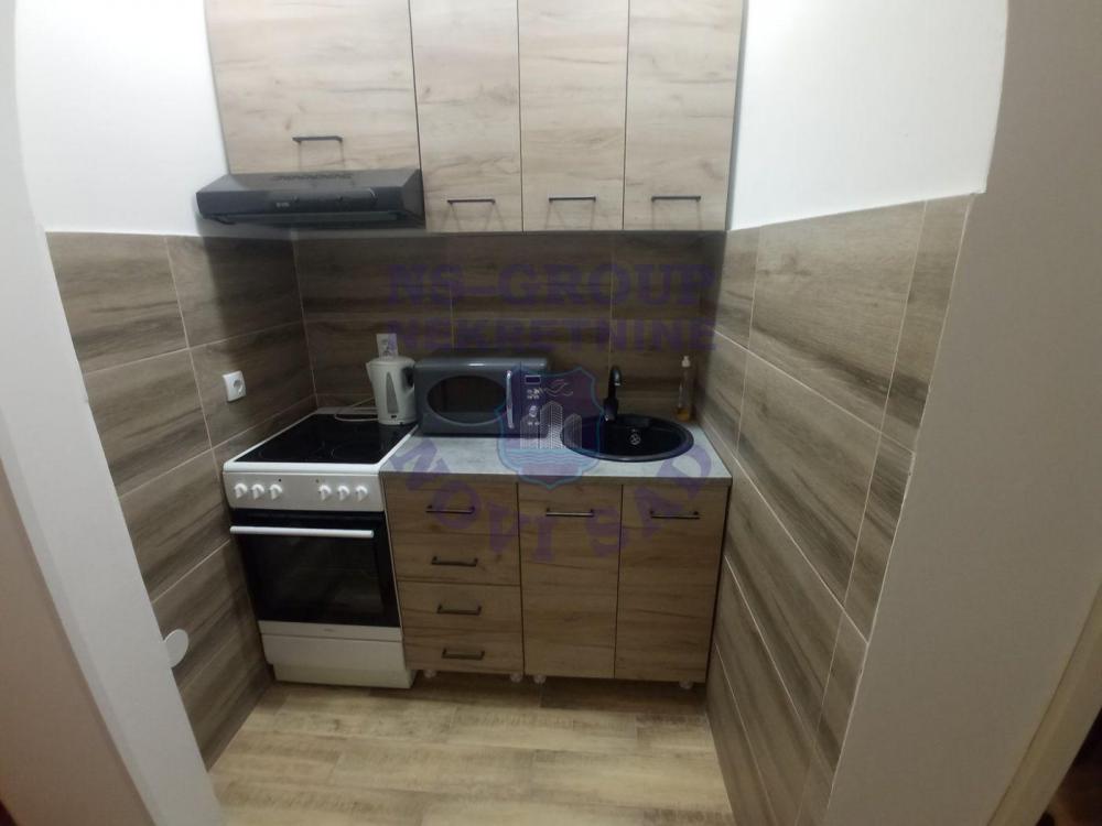 Slika 4 - Prodaja stana, 28m2, Grbavica Novi Sad, ima lift