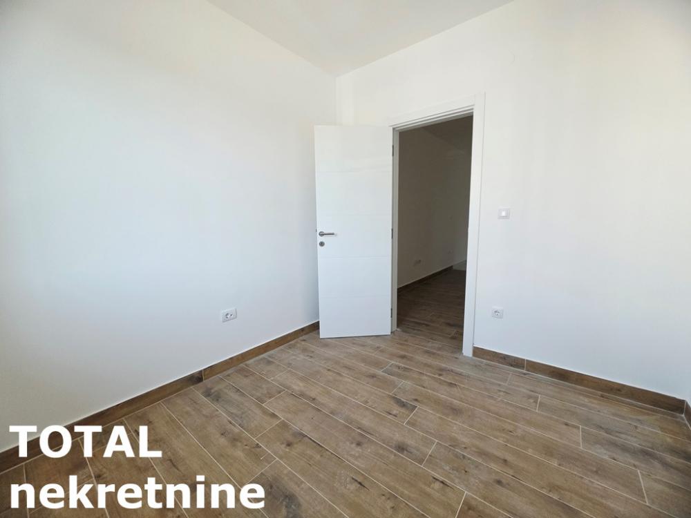Slika 6 - Stan,NOVI SAD,ADICE,kv: 50.00, € 121000, ID: 1102752