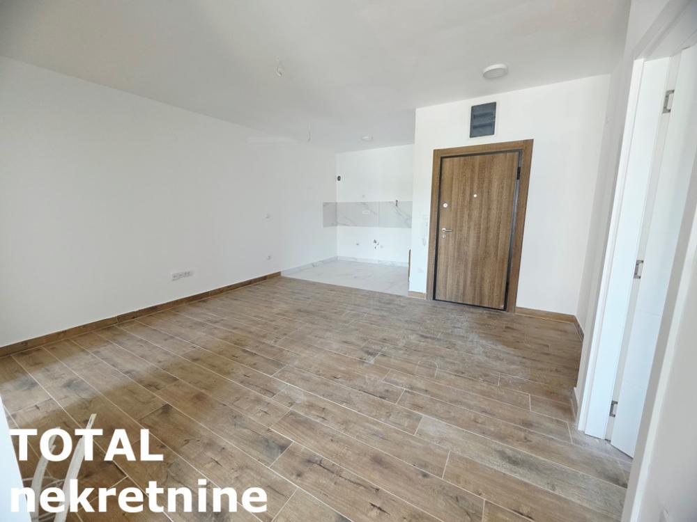 Slika 3 - Stan,NOVI SAD,ADICE,kv: 50.00, € 121000, ID: 1102752