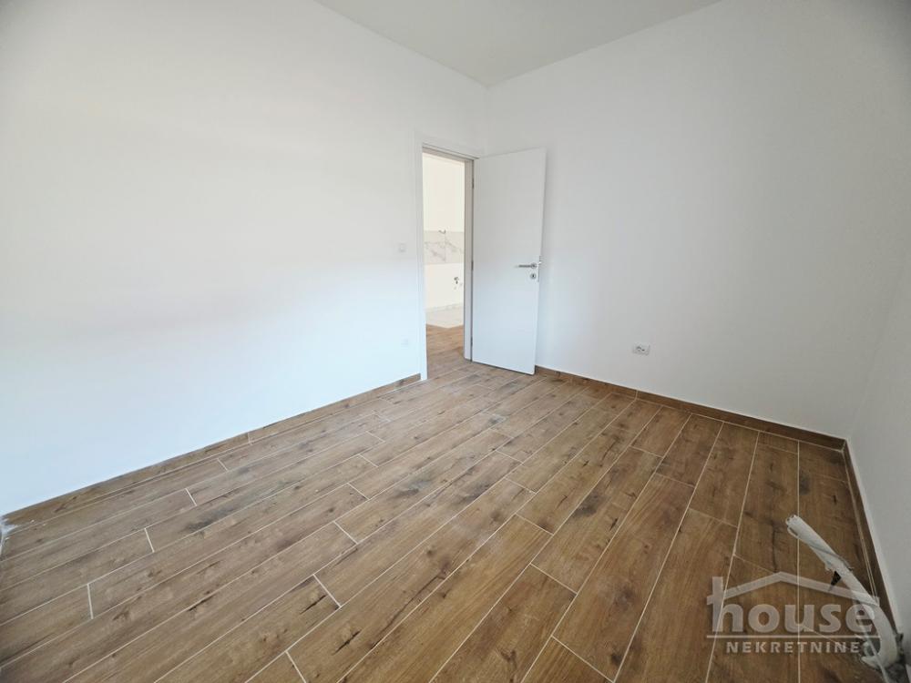 Slika 8 - Stan,NOVI SAD,ADICE,kv: 44.00, € 106480, ID: 1065905