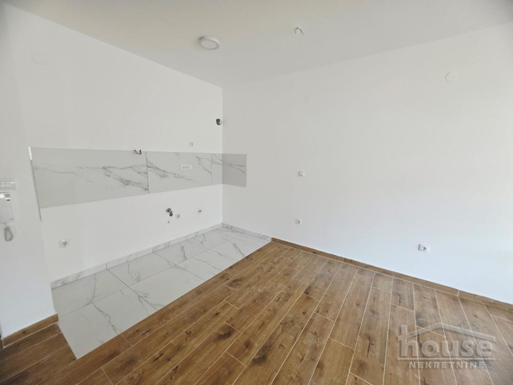 Slika 6 - Stan,NOVI SAD,ADICE,kv: 44.00, € 106480, ID: 1065905