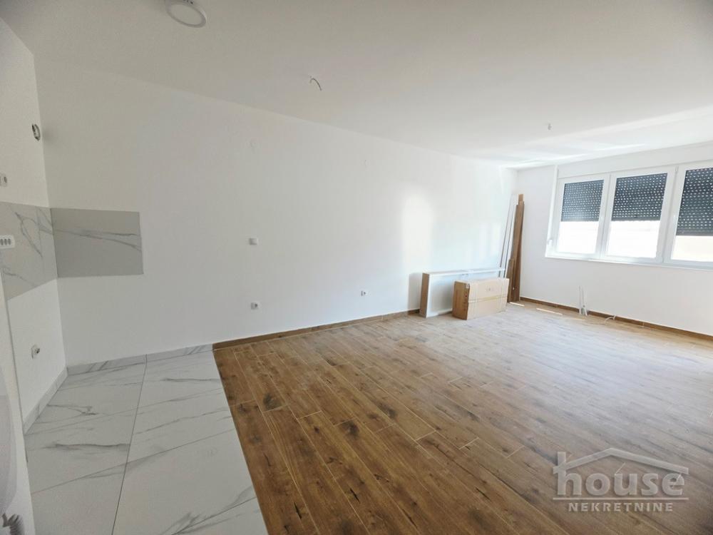 Slika 3 - Stan,NOVI SAD,ADICE,kv: 44.00, € 106480, ID: 1065905
