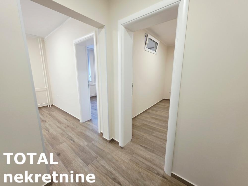 Slika 9 - Stan,NOVI SAD,NOVO NASELJE - SAVINA,kv: 41.00, € 140000, ID: 1102987
