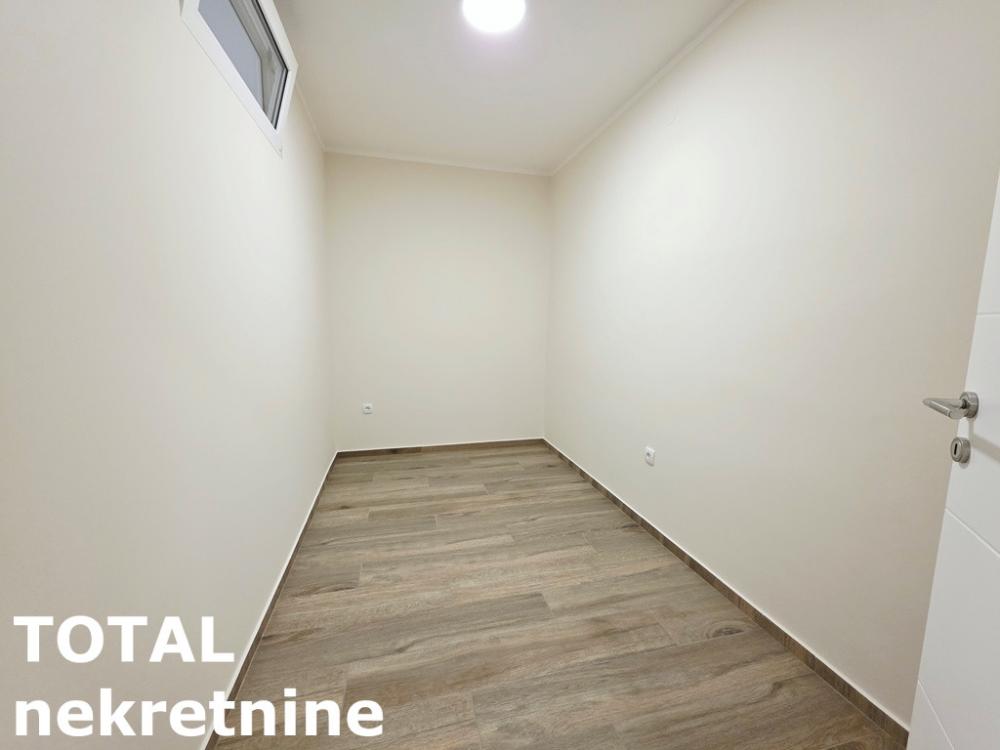Slika 6 - Stan,NOVI SAD,NOVO NASELJE - SAVINA,kv: 41.00, € 140000, ID: 1102987