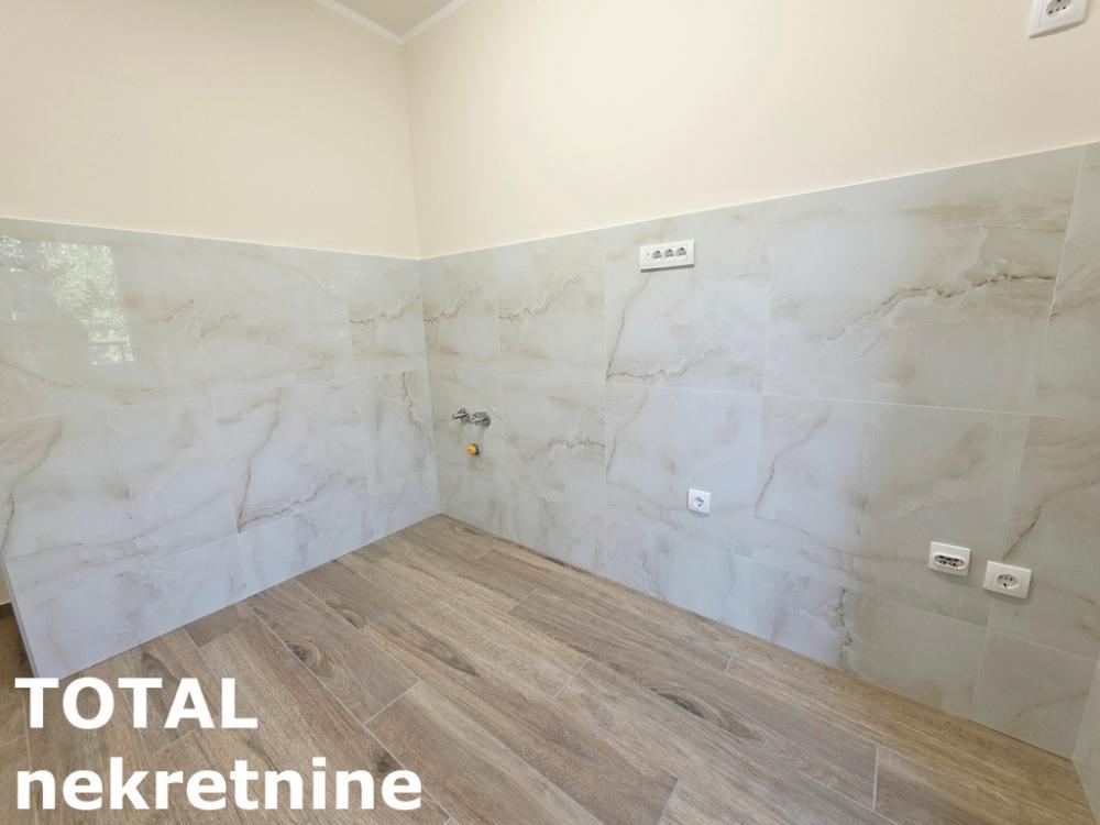 Slika 5 - Stan,NOVI SAD,NOVO NASELJE - SAVINA,kv: 41.00, € 140000, ID: 1102987