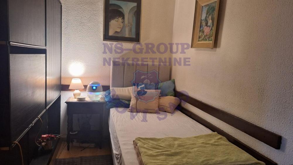 Slika 0 - Dvoiposoban na Novoj Detelinari 
