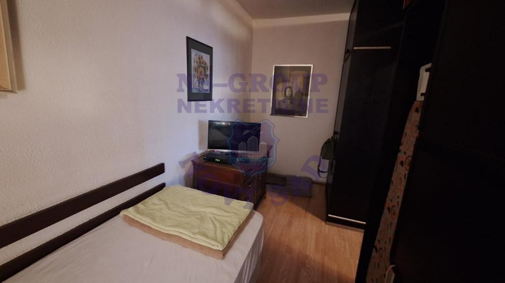Slika 1 - Dvoiposoban na Novoj Detelinari 