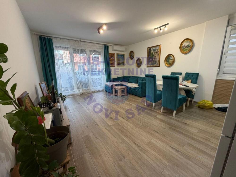Slika 1 - 576185-U ponudi je moderno opremljen dvosoban stan od 46m², smešten u prizemlju uredne stambene zgrade. 