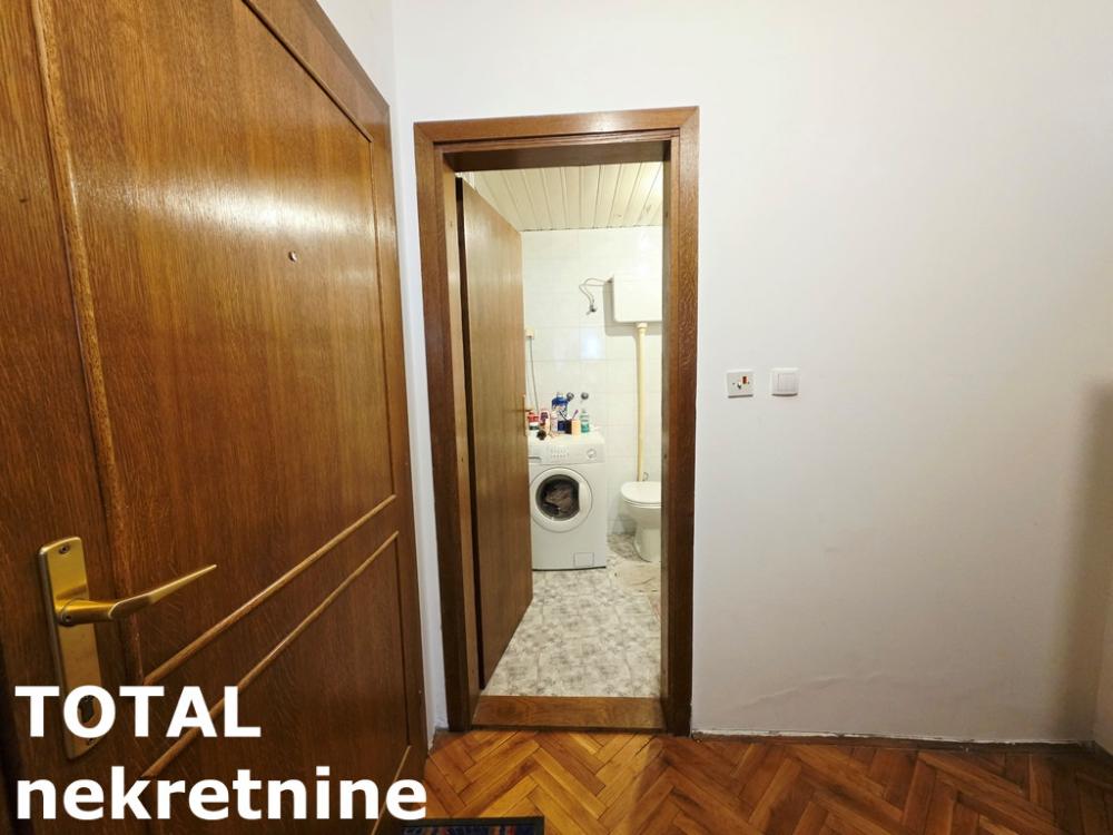 Slika 5 - Stan,NOVI SAD,NOVA DETELINARA,kv: 32.00, € 99000, ID: 1102990