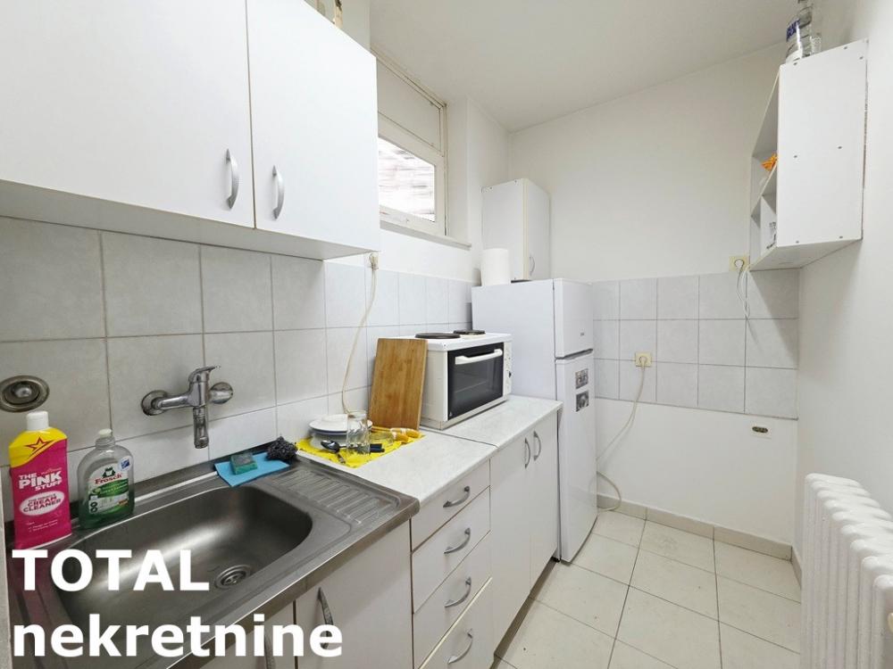 Slika 3 - Stan,NOVI SAD,NOVA DETELINARA,kv: 32.00, € 99000, ID: 1102990
