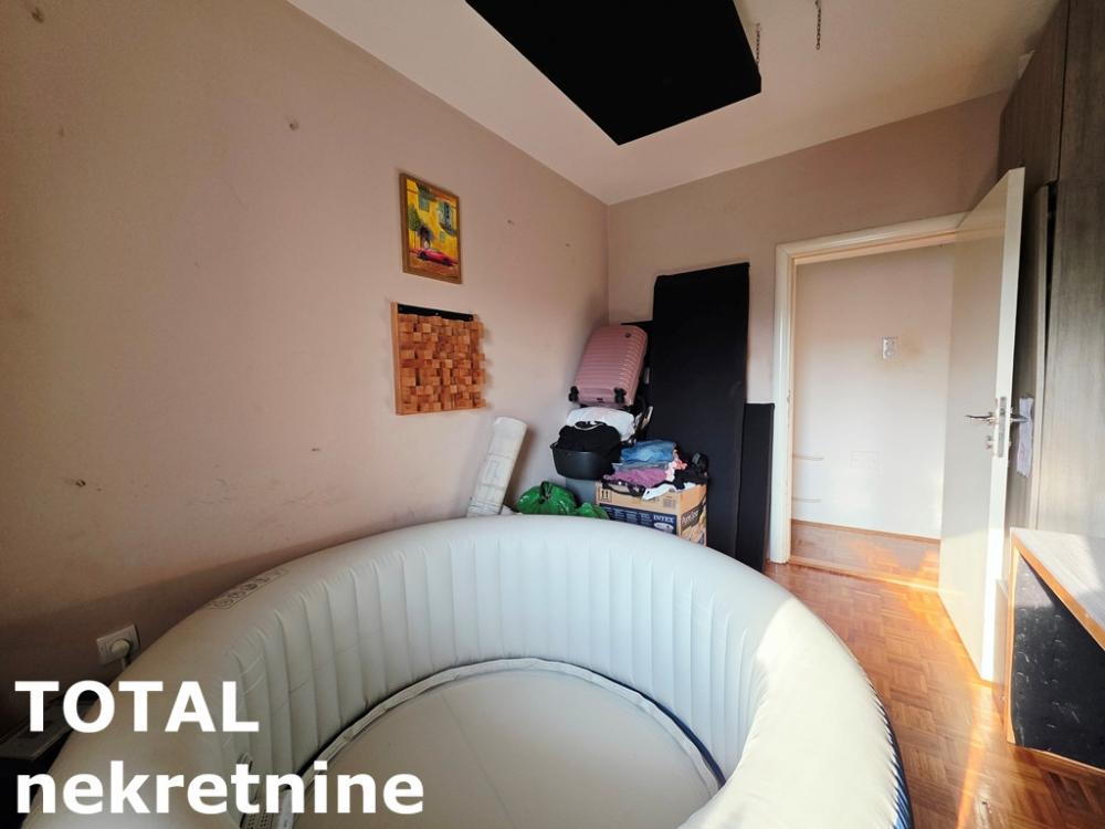 Slika 9 - Stan,NOVI SAD,PODBARA,kv: 64.00, € 159000, ID: 1102823