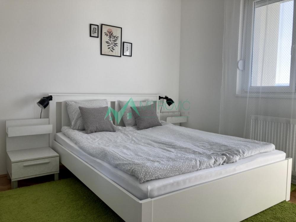 Slika 7 - Agencijska šifra: 1004591 Dvosoban stan 48 m² – novogradnja, kompletno namešten 