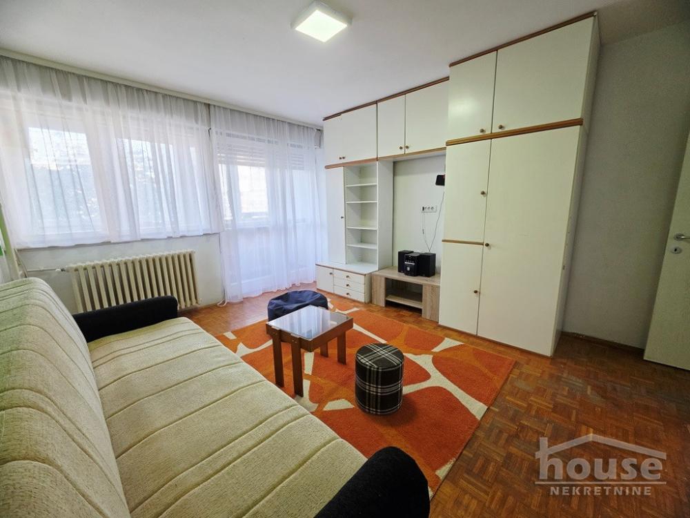 Slika 1 - Stan,NOVI SAD,BULEVAR,kv: 63.00, € 144000, ID: 1066138