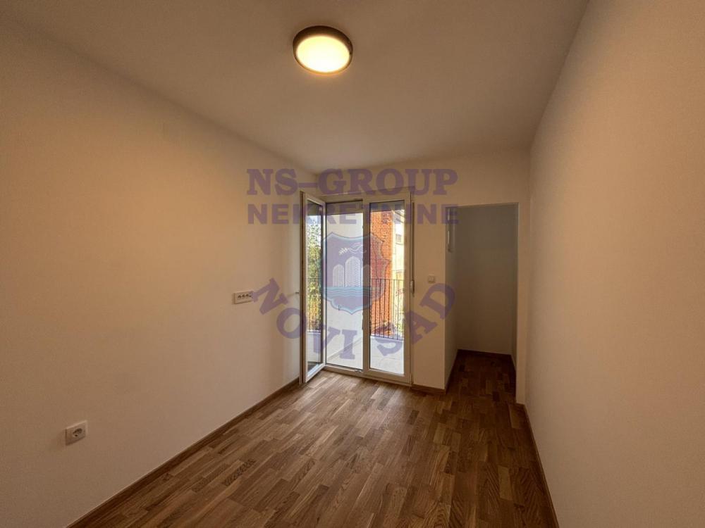 Slika 8 - Dvoiposoban, 54m2, Sajmište Novi Sad