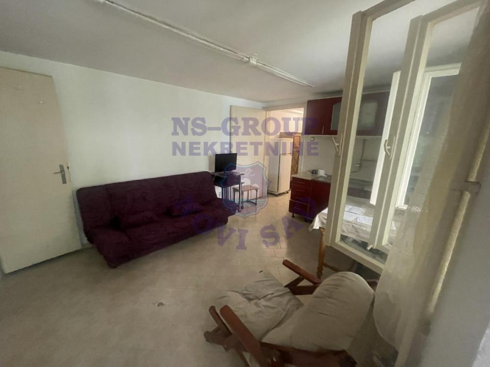 Slika 1 - 576157-Na prodaju dvosoban stan na Spensu