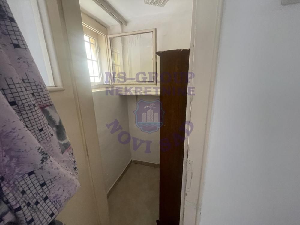 Slika 4 - 576157-Na prodaju dvosoban stan na Spensu