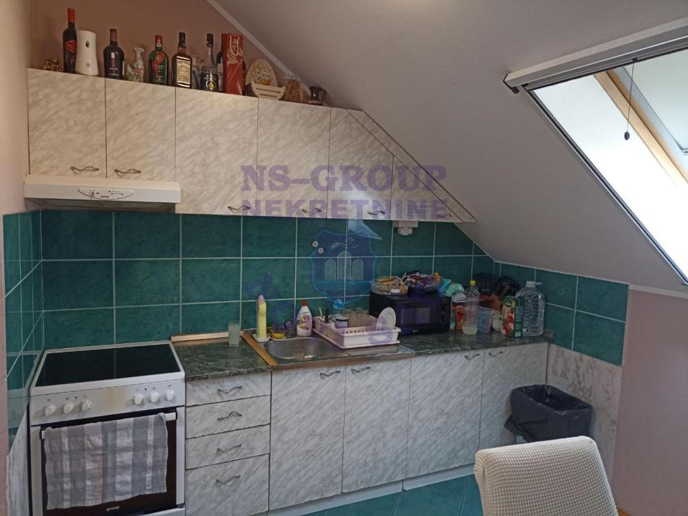 Slika 2 - Jednoiposoban, 42m2, Nova Detelinara Novi Sad
