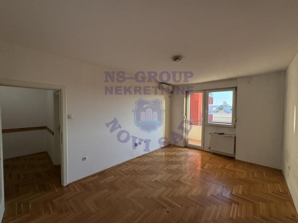 Slika 4 - Dvosoban, 47m2, Bulevar Evrope Novi Sad, sa terasom, ima lift