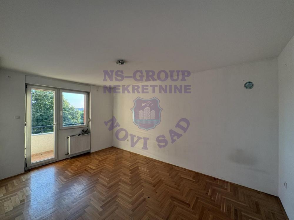 Glavna slika -Dvosoban, 47m2, Bulevar Evrope Novi Sad, sa terasom, ima lift