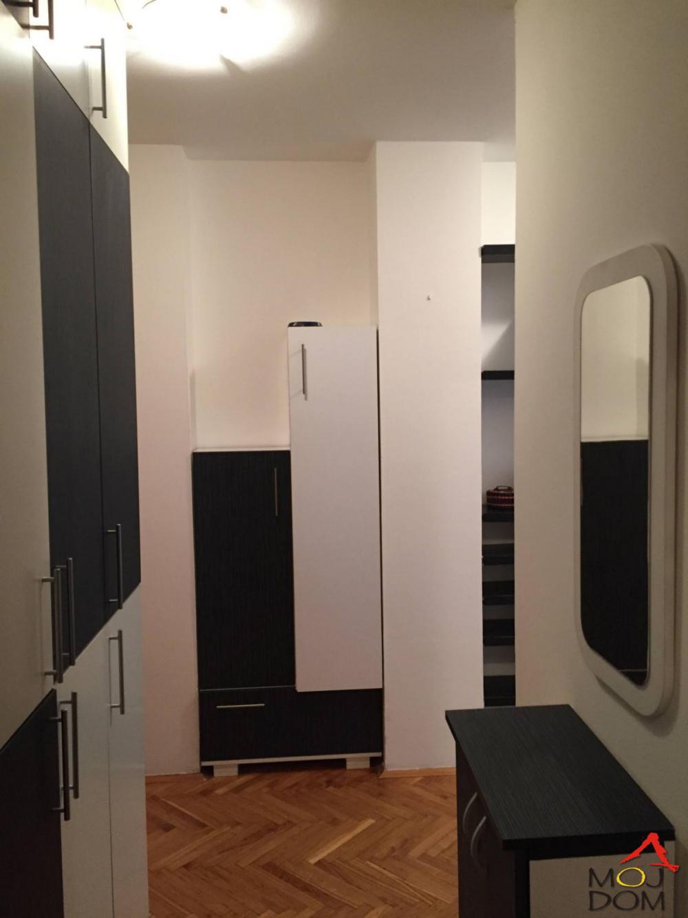 Slika 8 - Stan,NOVI SAD,GRBAVICA,kv: 41, € 135140, ID: 1032603