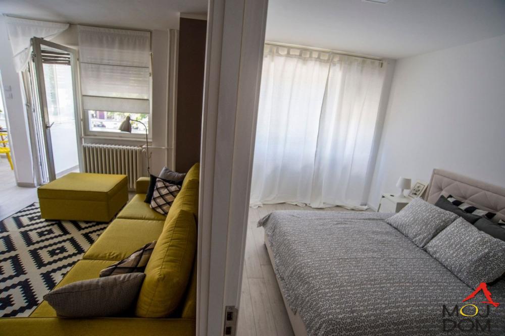 Slika 2 - Stan,NOVI SAD,BULEVAR,kv: 60, € 169950, ID: 1032629