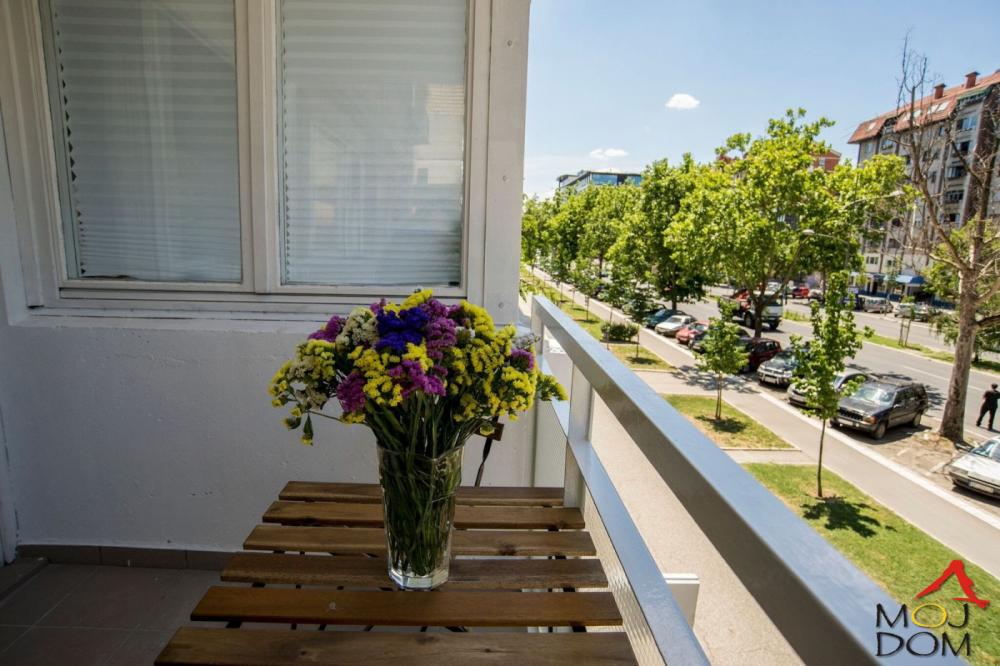 Slika 5 - Stan,NOVI SAD,BULEVAR,kv: 60, € 169950, ID: 1032629