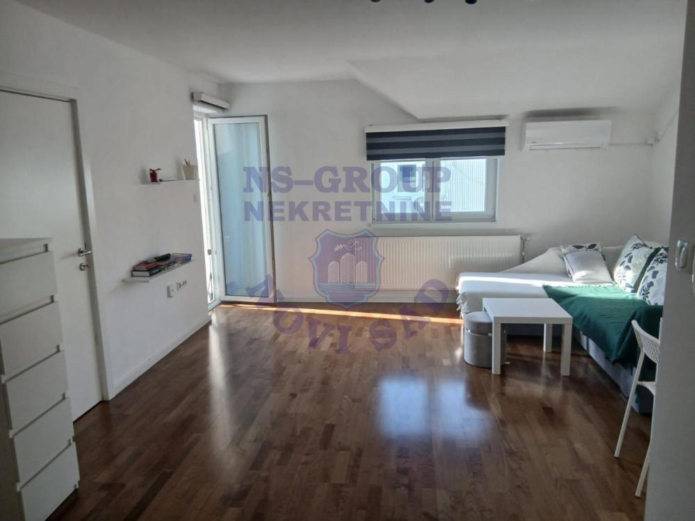 Slika 1 - Jednoiposoban, 41m2, Adice Novi Sad, sa terasom
