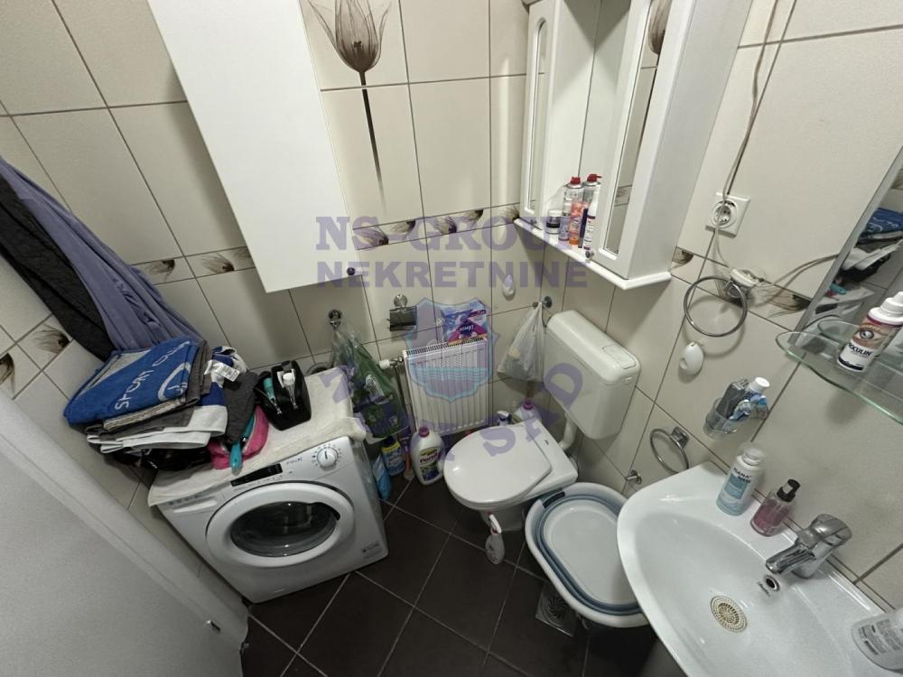 Slika 2 - Prodaja stana, 64m2, Bulevar oslobođenja Novi Sad