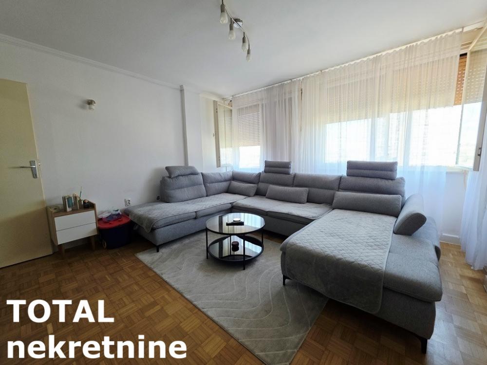Slika 2 - Stan,NOVI SAD,LIMAN 2,kv: 39.00, € 120000, ID: 1102900