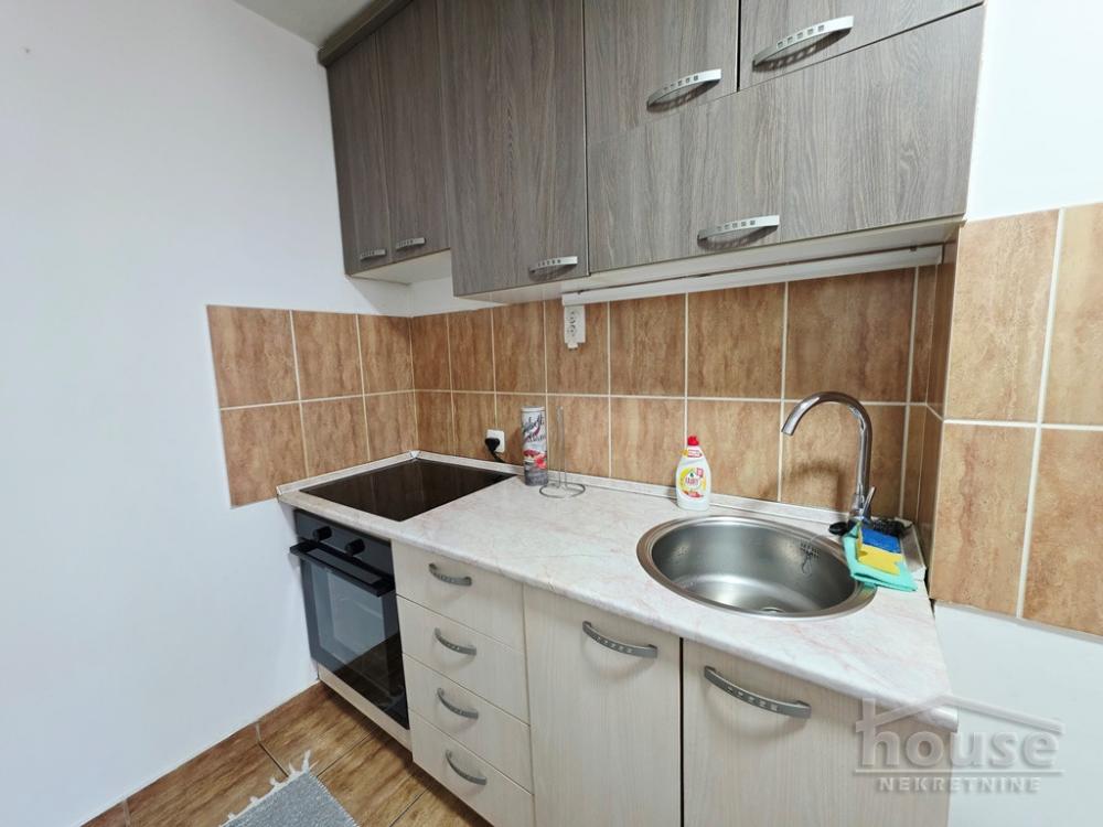 Slika 5 - Stan,NOVI SAD,LIMAN 2,kv: 39.00, € 120000, ID: 1066054