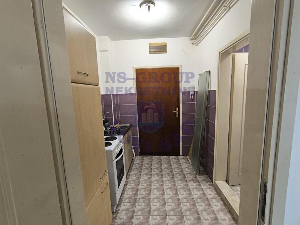 Slika 1 - Jednosoban, 24m2, Bulevar oslobođenja Novi Sad