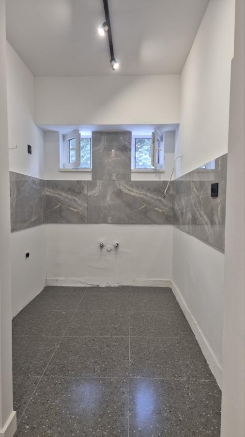 Slika 7 - Trosoban, 67m2, Novosadski kej Novi Sad, sa terasom