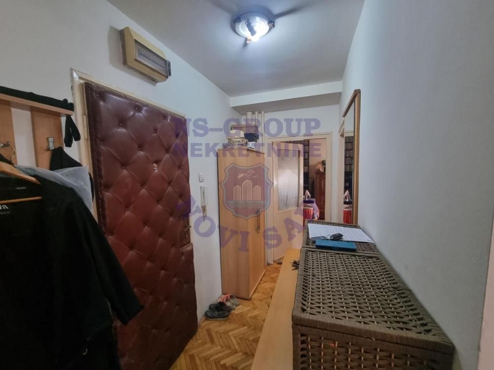 Slika 1 - Dvosoban stan na Bulevaru Oslobođenja 