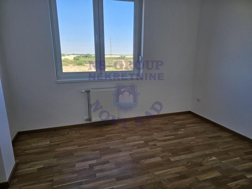 Slika 6 - Dvosoban, 46m2, Sajlovo Novi Sad, sa terasom, ima lift