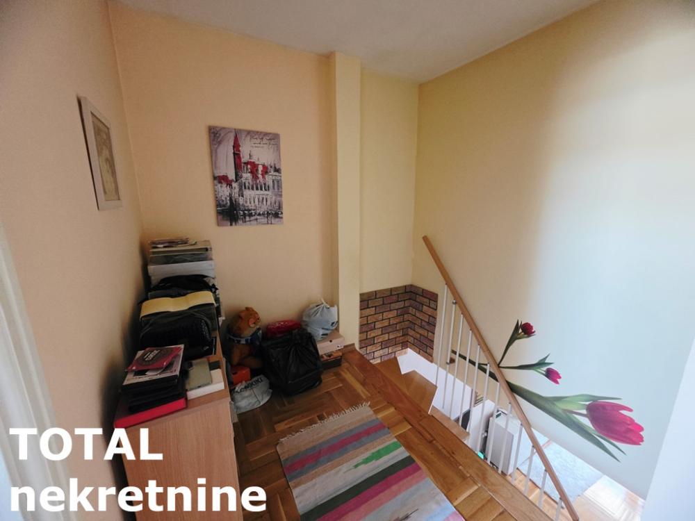 Slika 11 - Stan,NOVI SAD,CENTAR,kv: 85.00, € 255500, ID: 1102993