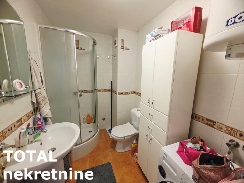 Slika 8 - Stan,NOVI SAD,CENTAR,kv: 85.00, € 255500, ID: 1102993
