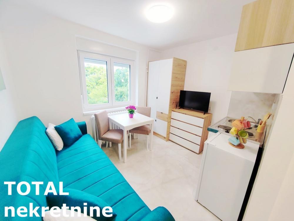 Glavna slika -Stan,NOVI SAD,SATELIT,kv: 14.00, € 56000, ID: 1100321