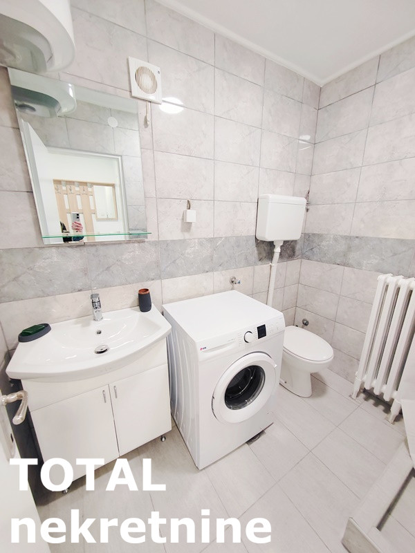 Slika 8 - Stan,NOVI SAD,SATELIT,kv: 14.00, € 56000, ID: 1100321
