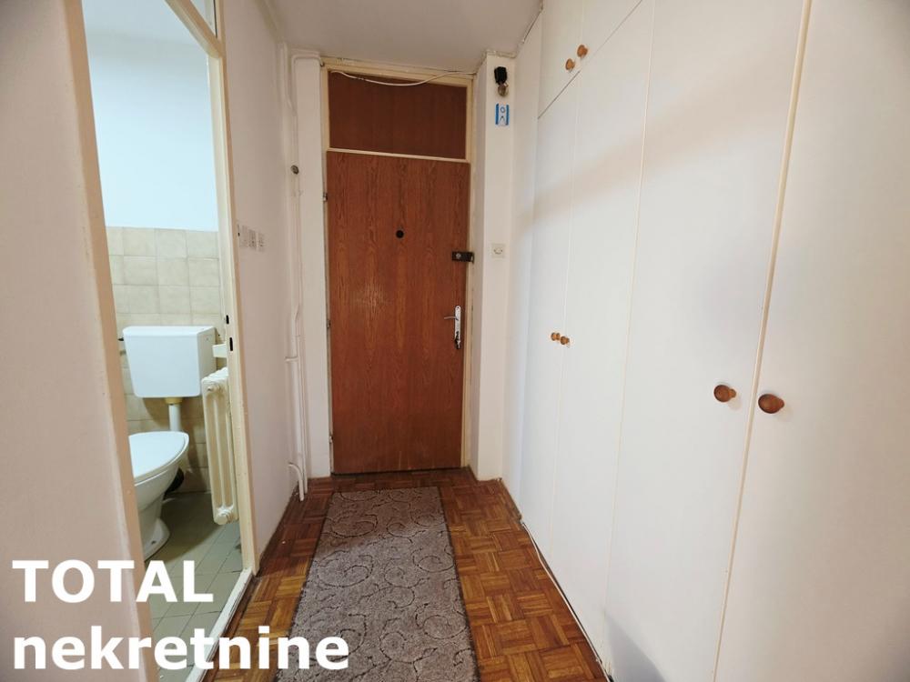 Slika 10 - Stan,NOVI SAD,NOVA DETELINARA,kv: 45.00, € 145000, ID: 1102645