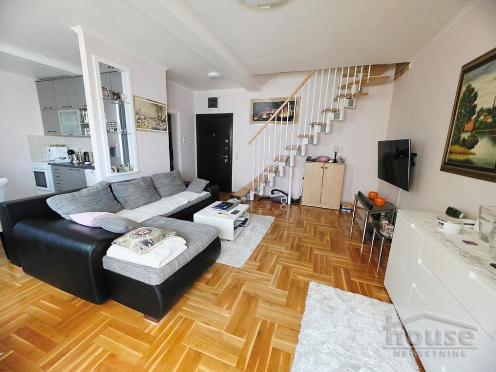 Slika 2 - Stan,NOVI SAD,CENTAR,kv: 85.00, € 255500, ID: 1066147