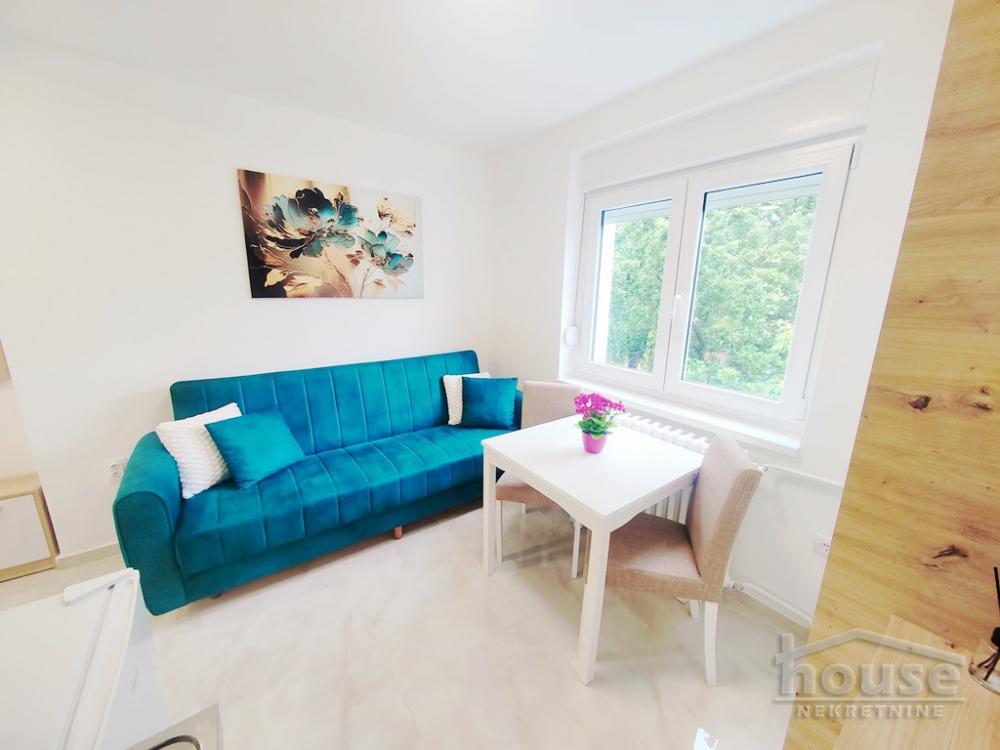 Slika 1 - Stan,NOVI SAD,FUTOŠKI PUT,kv: 14.00, € 56000, ID: 1063473