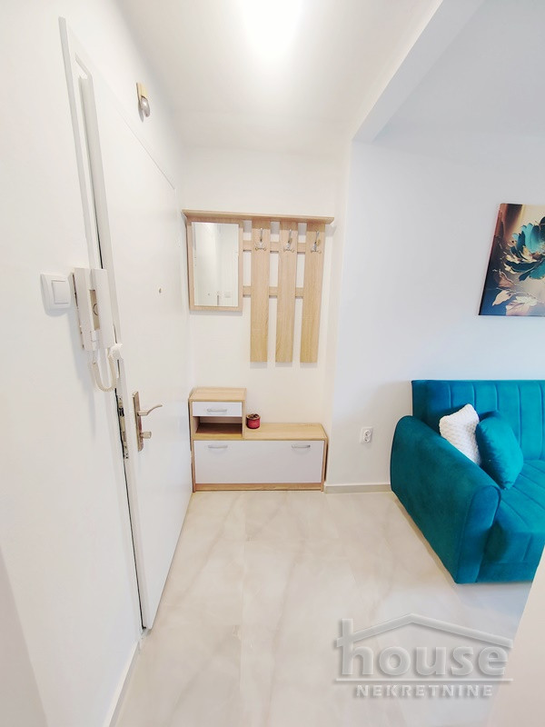 Slika 3 - Stan,NOVI SAD,FUTOŠKI PUT,kv: 14.00, € 56000, ID: 1063473